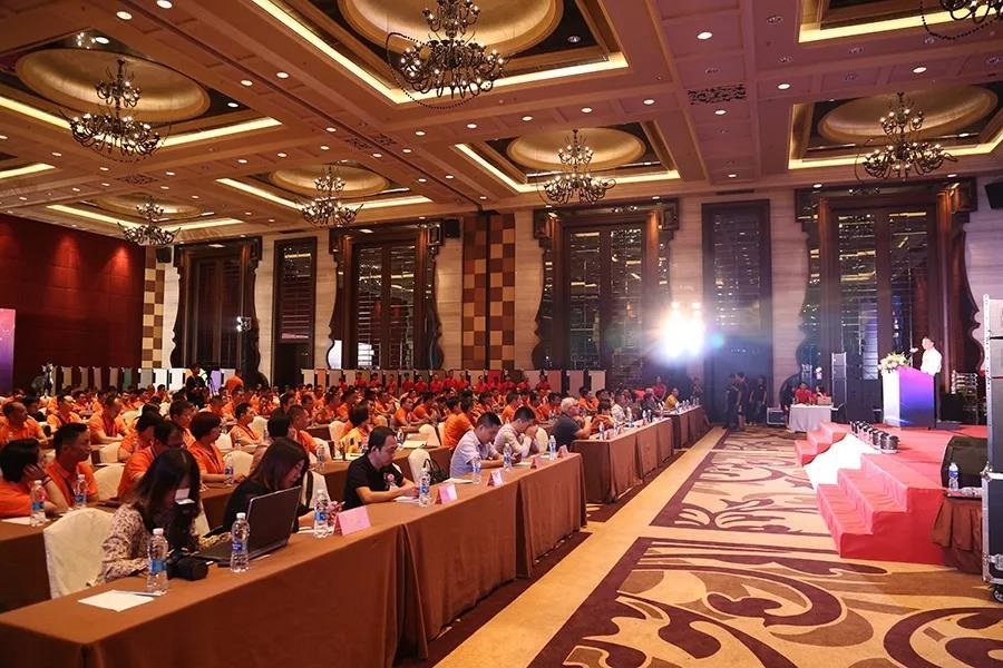帝卡斯2019經銷商年會暨意大利“威尼托”品牌發布會隆重召開